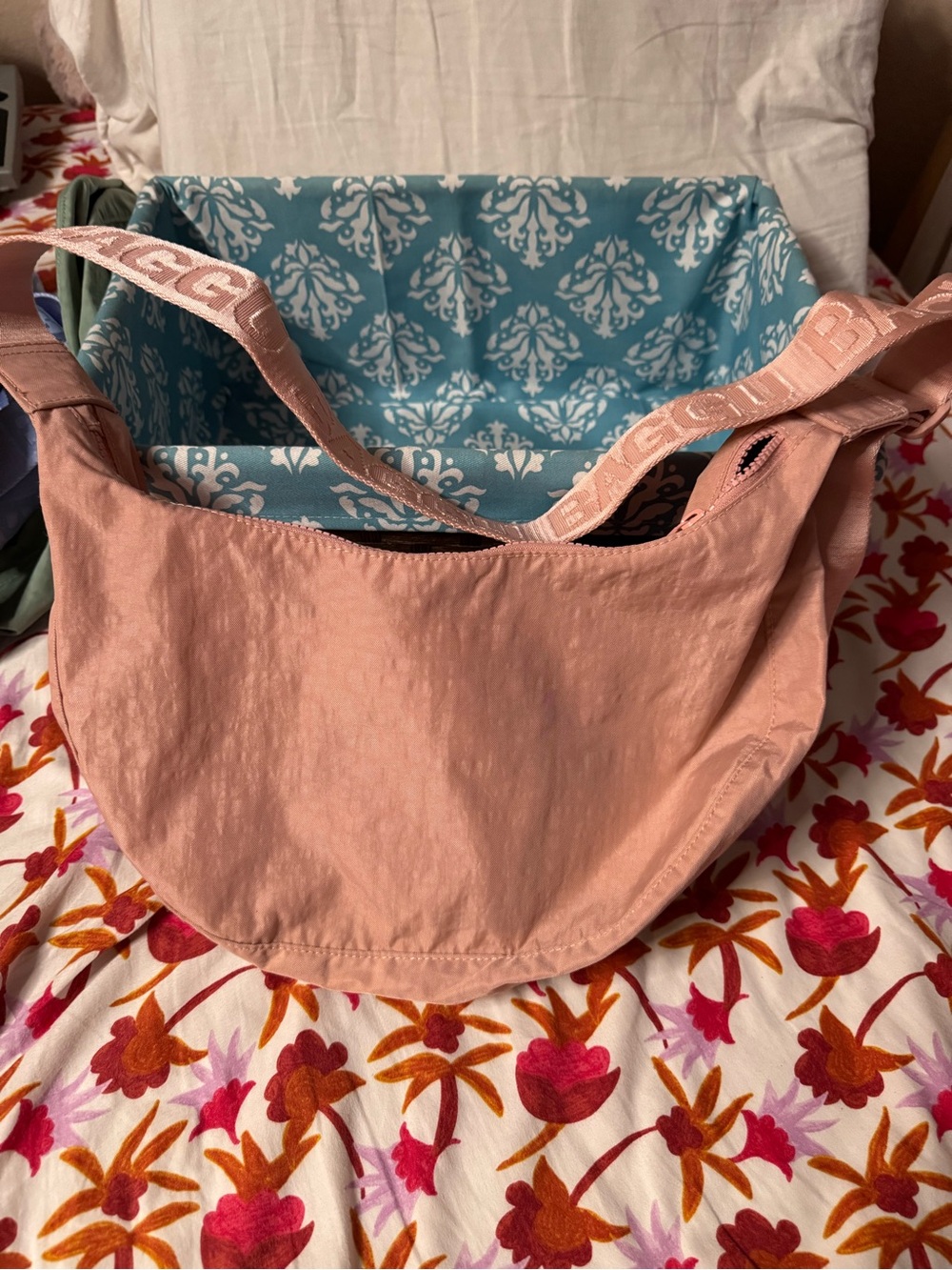 Baggu medium crescent Light Pink Shoulder Bag with Patterned Teal Lining